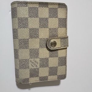 Louis Vuitton Damier Azur Port Monnaie Kisslock Wallet